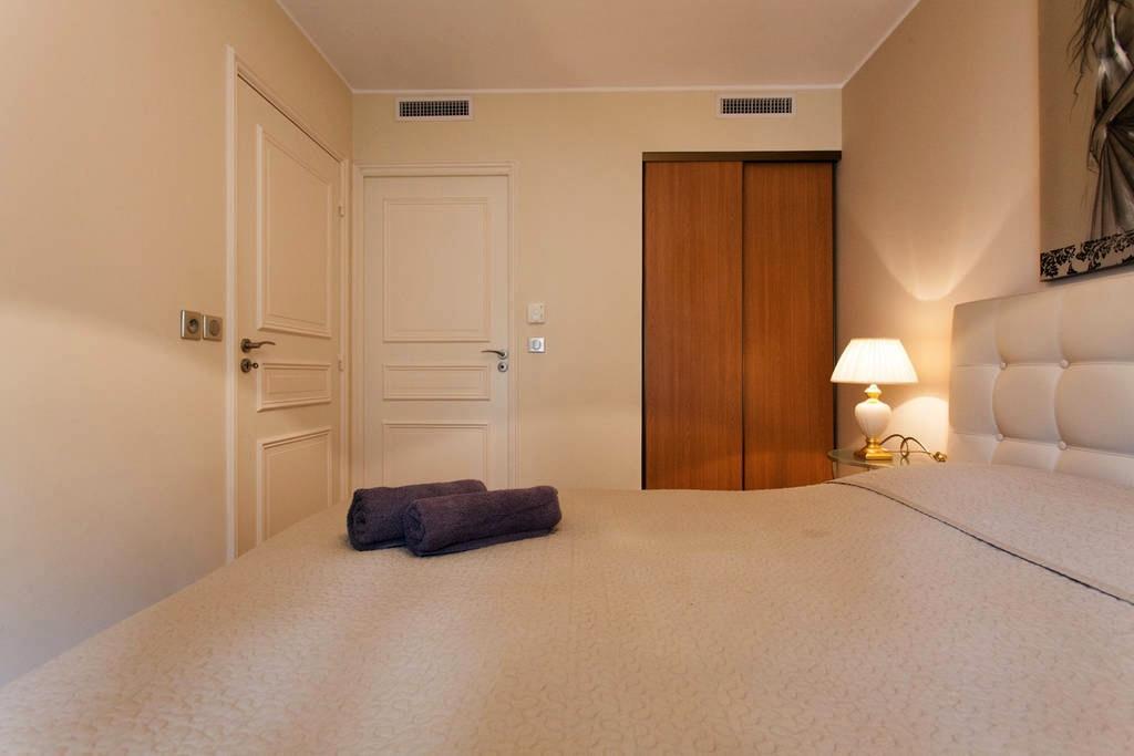 Carlton Riviera Apartment Канни Екстер'єр фото