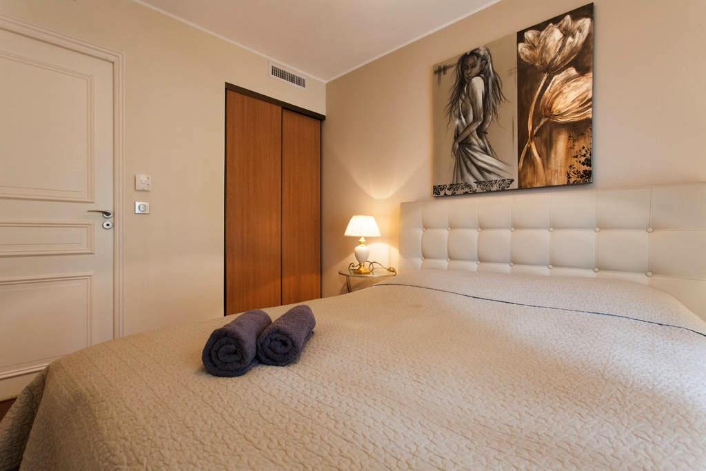 Carlton Riviera Apartment Канни Екстер'єр фото